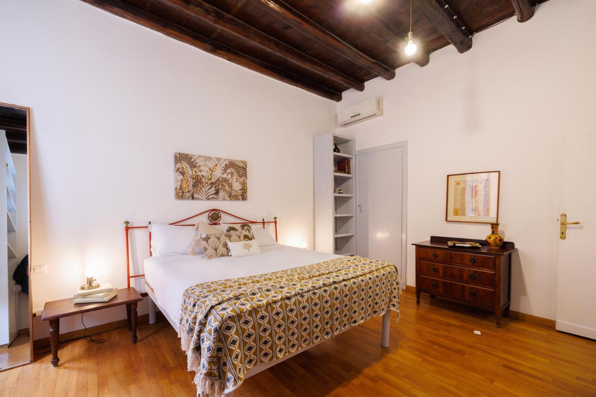 Gesu E Maria Balcony Apt At Spanish Steps Рим Экстерьер фото
