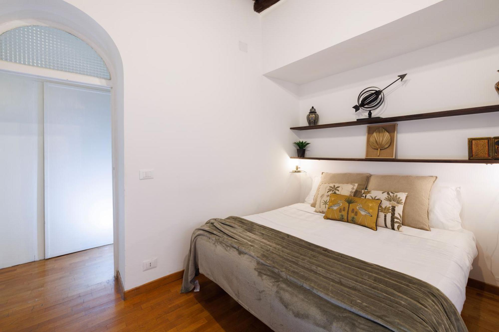 Gesu E Maria Balcony Apt At Spanish Steps Рим Экстерьер фото