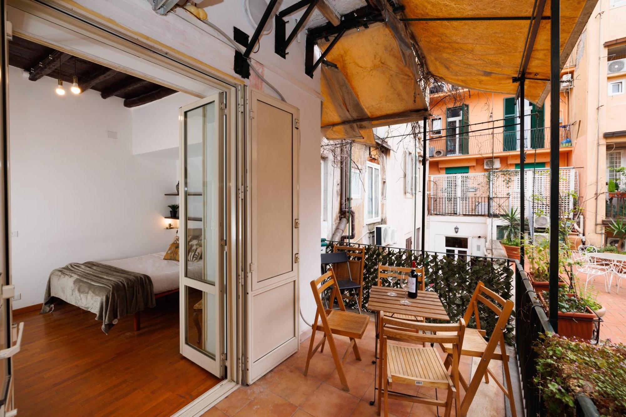 Gesu E Maria Balcony Apt At Spanish Steps Рим Экстерьер фото