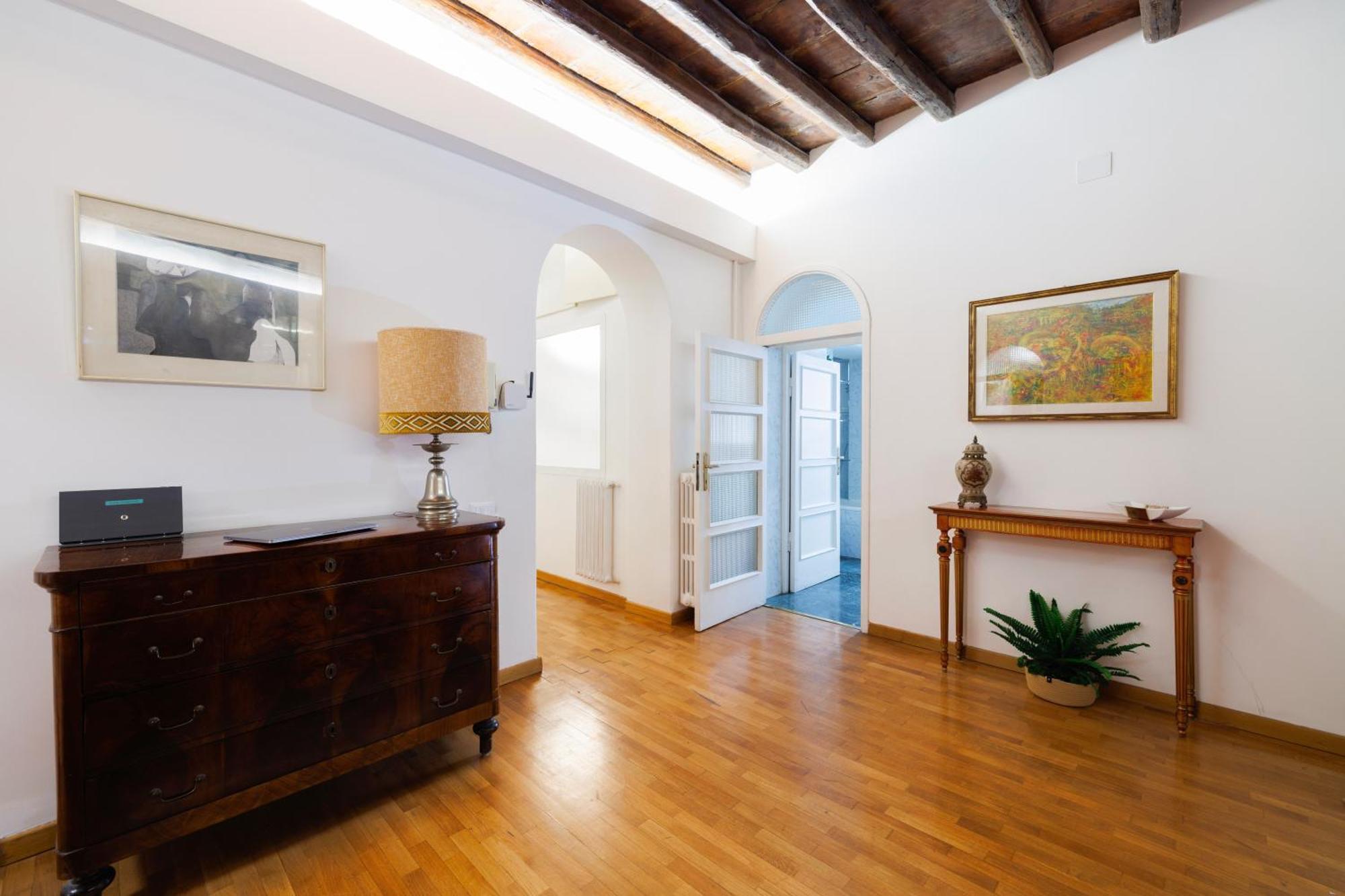 Gesu E Maria Balcony Apt At Spanish Steps Рим Экстерьер фото