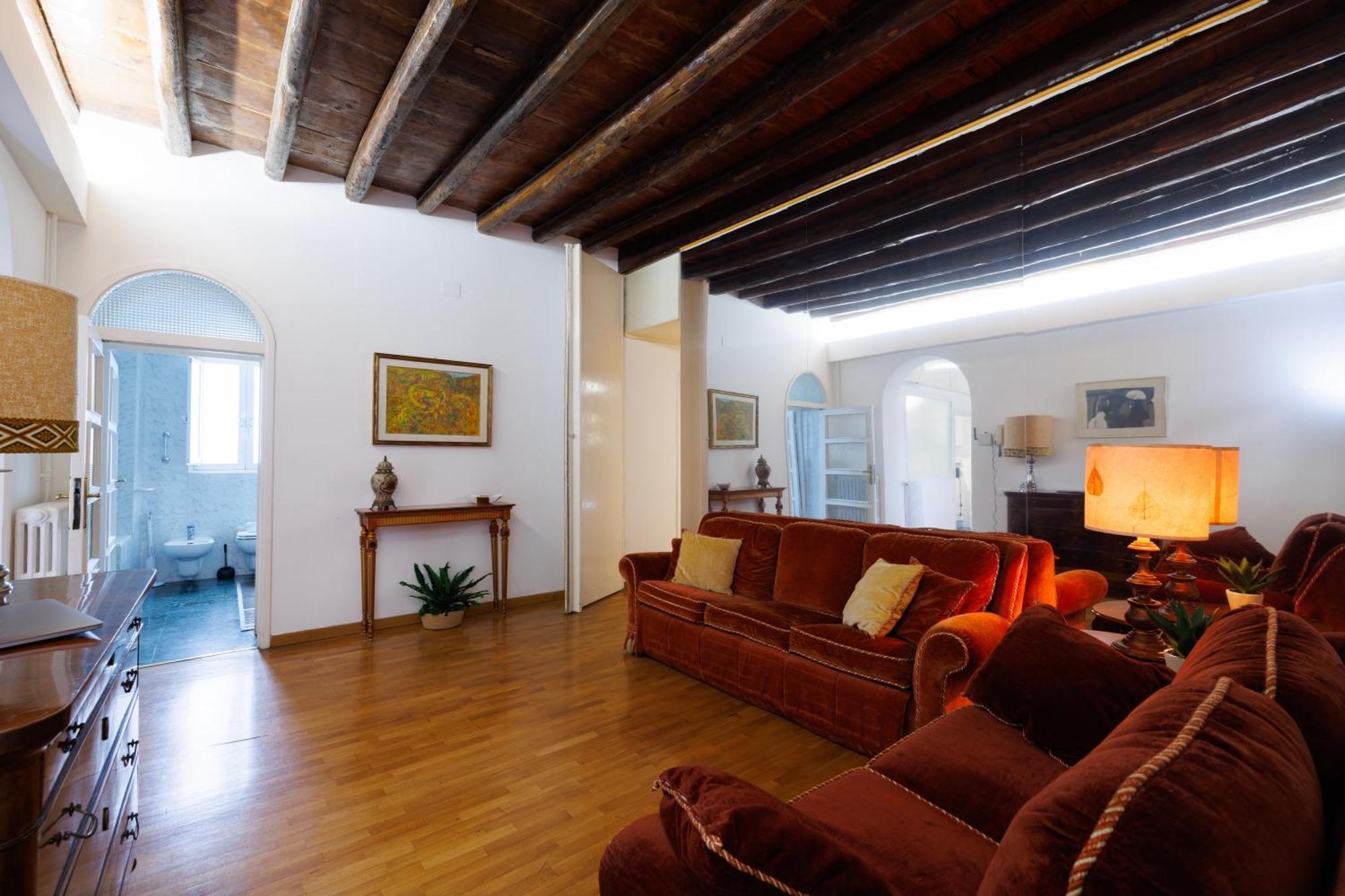 Gesu E Maria Balcony Apt At Spanish Steps Рим Экстерьер фото