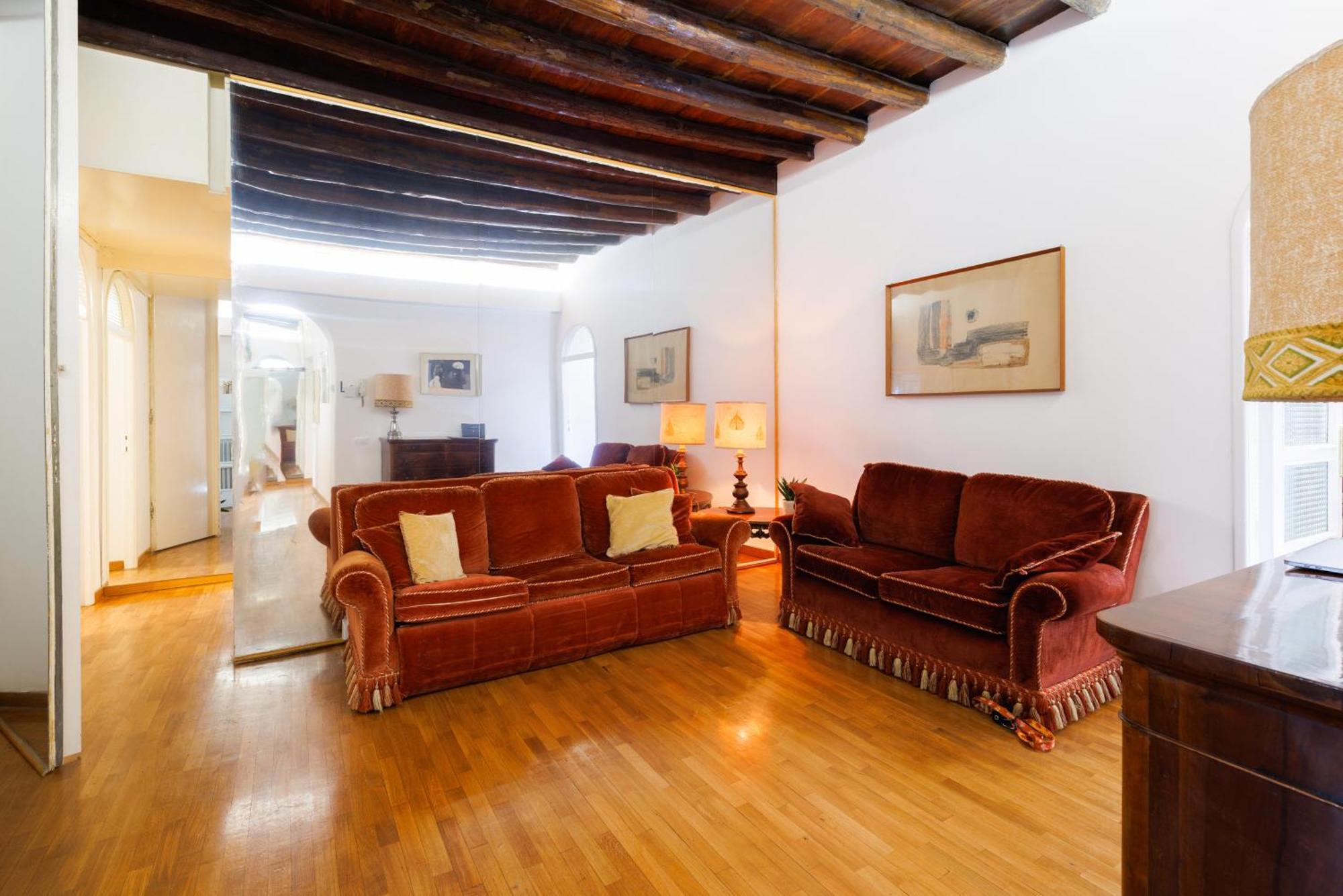 Gesu E Maria Balcony Apt At Spanish Steps Рим Экстерьер фото